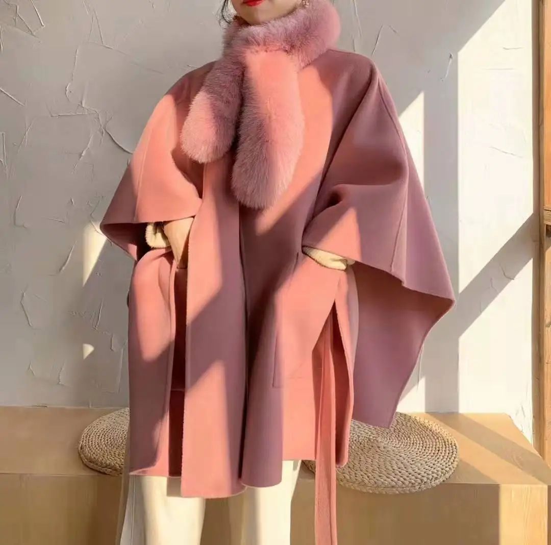Fox Fur Bib Double-Sided Cashmere Cape Wool Coat Winter Warm Elegant Flare Sleeve Pink Overcoat With Sashes
Fox Fur Bib Double-Sided Cashmere Cape Wool Coat Winter Warm Elegant Flare Sleeve Pink Overcoat With Sashes