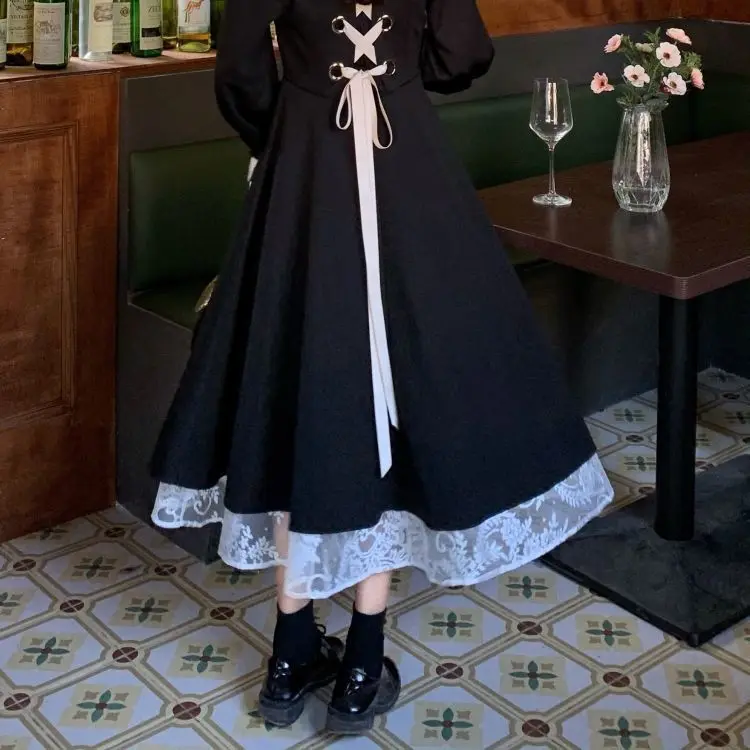 2021 Women Black Lace Ruffle Long Sleeve Bandage France Retro Dress Romantic Elegant Party Vestidos A-line Simple Dress
2021 Women Black Lace Ruffle Long Sleeve Bandage France Retro Dress Romantic Elegant Party Vestidos A-line Simple Dress