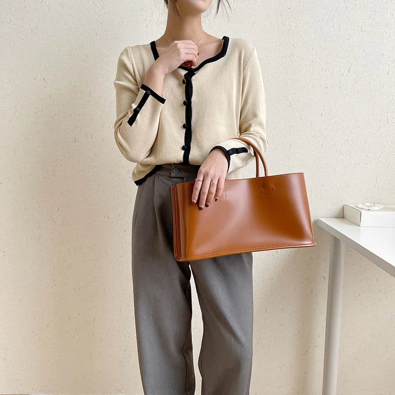 Vintage Bucket Leather Female Shoulder Bags 2021 Women's Brand Crossbody Purses And Handbags For Women Luxury Designer Handbag
Vintage Bucket Leather Female Shoulder Bags 2021 Women's Brand Crossbody Purses And Handbags For Women Luxury Designer Handbag