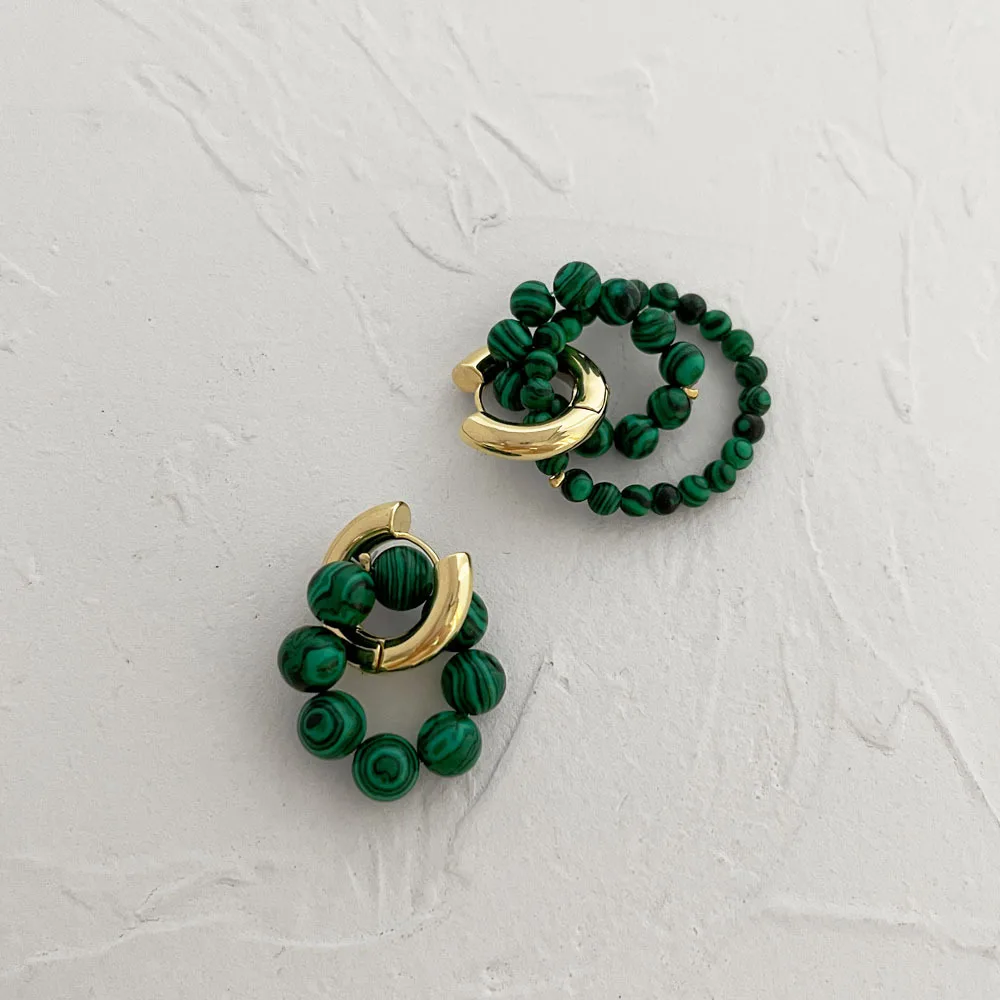 French Retro Green Opal Earring Set Ab Version Asymmetric Personality Simple And Versatile Fashion Earrings Earrings
French Retro Green Opal Earring Set Ab Version Asymmetric Personality Simple And Versatile Fashion Earrings Earrings