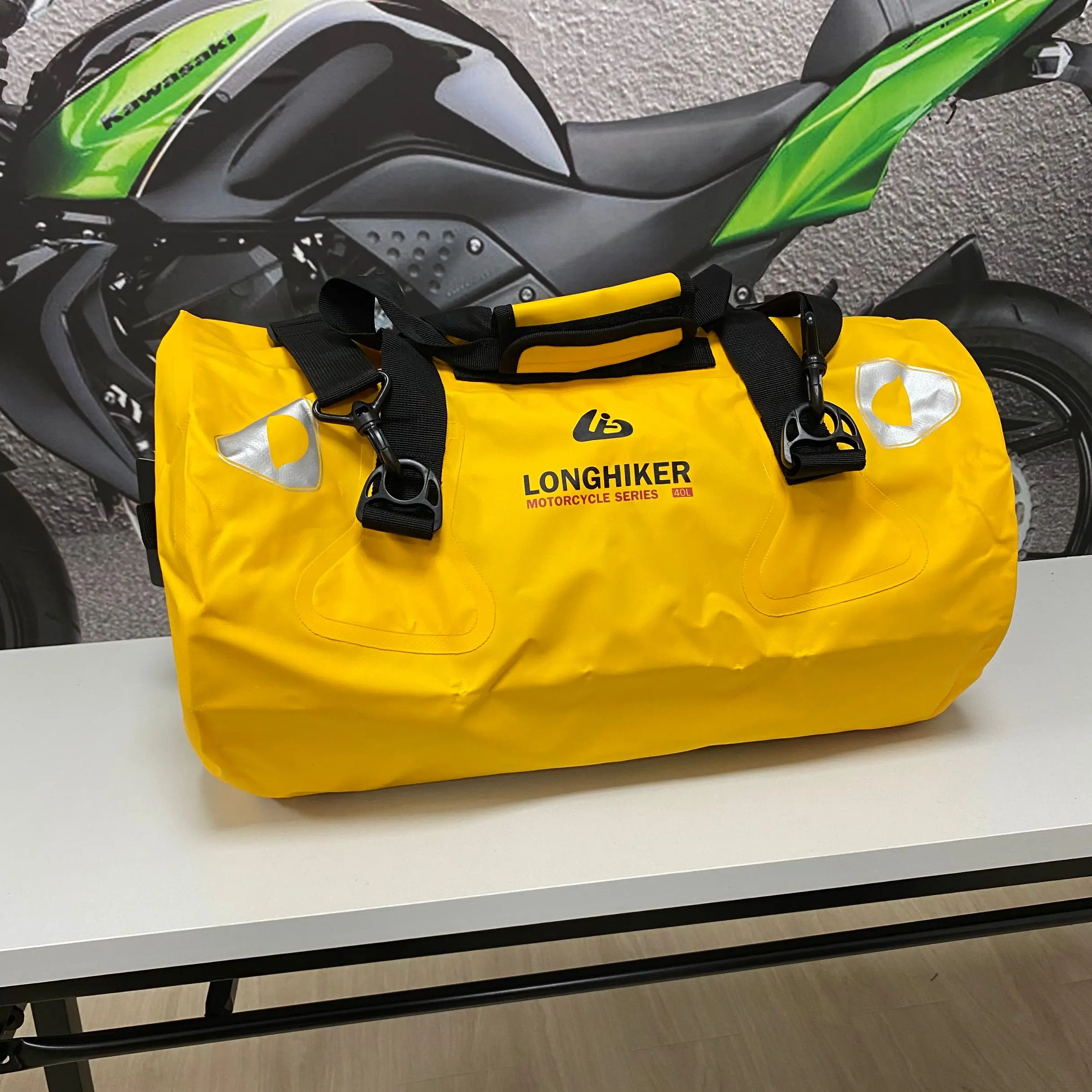 Waterproof Motorcycle Rear Tail Bag Travel Dry Bag Moto 40/66Liter Motorbike Luggage Backpack Motorcycle Seat Bag
Waterproof Motorcycle Rear Tail Bag Travel Dry Bag Moto 40/66Liter Motorbike Luggage Backpack Motorcycle Seat Bag