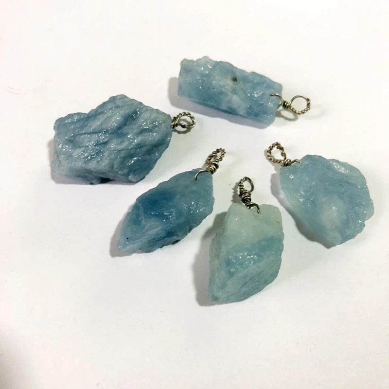 Wholesale 1pcs Natural Raw Aquamarine Gem Stone Bead Pendant,Warped Stone For Jewelry DIY
Wholesale 1pcs Natural Raw Aquamarine Gem Stone Bead Pendant,Warped Stone For Jewelry DIY