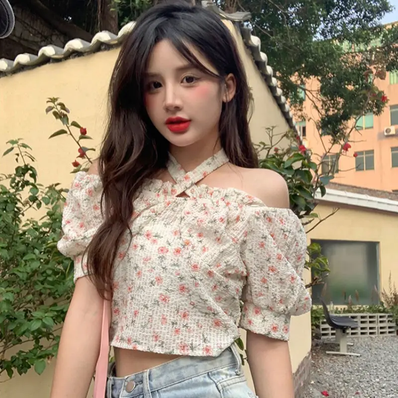 Sexy Off Shoulder Top Women Floral Chiffon Blouse Puff Sleeve Summer Shirt Cropped Tube Tops Lace Up Club Evening Party Clothes
Sexy Off Shoulder Top Women Floral Chiffon Blouse Puff Sleeve Summer Shirt Cropped Tube Tops Lace Up Club Evening Party Clothes