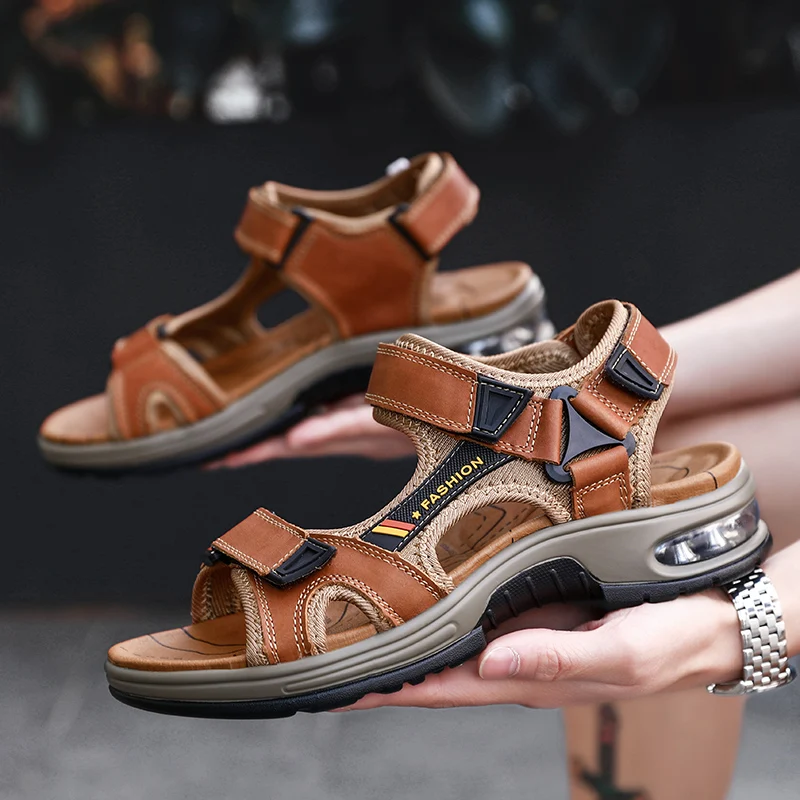 Brand New Men Summer Sandals High Quality Leather Casual Shoes Man Rome Beach Sandals Fashion Velcro Men Sandals Big Size 38-47
Brand New Men Summer Sandals High Quality Leather Casual Shoes Man Rome Beach Sandals Fashion Velcro Men Sandals Big Size 38-47