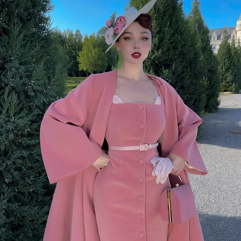 Le Palais Vintage 2021 New Fall Fashion Original Pink Dress for Women Elegant Square Collar Puff Sleeve Collect Waist Dresses 
Le Palais Vintage 2021 New Fall Fashion Original Pink Dress for Women Elegant Square Collar Puff Sleeve Collect Waist Dresses