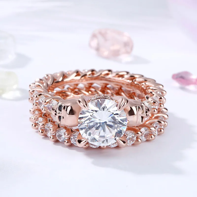Inlaid Zircon Rose Gold Skull Two-Piece Ladies Ring Romantic Personality Alloy Ladies Jewelry 2021 Fashion Trend
Inlaid Zircon Rose Gold Skull Two-Piece Ladies Ring Romantic Personality Alloy Ladies Jewelry 2021 Fashion Trend