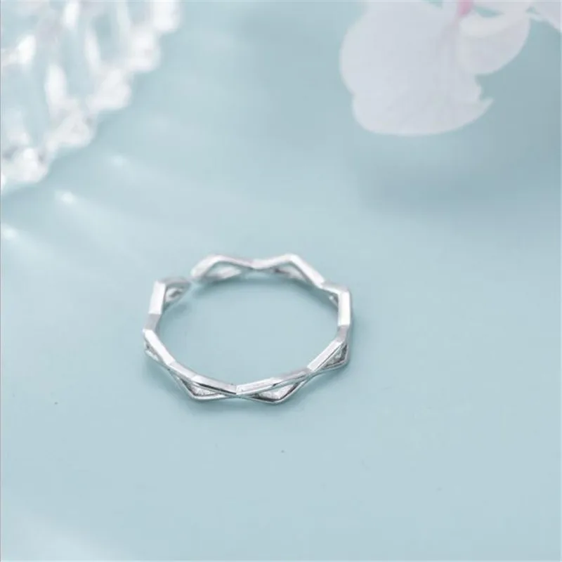 POFUNUO S925 Sterling Silver Rings Japanese Style Girls Simplicity Rhombus Hollow Reisable Open Rings Lovers Gifts Fine Jewelry
POFUNUO S925 Sterling Silver Rings Japanese Style Girls Simplicity Rhombus Hollow Reisable Open Rings Lovers Gifts Fine Jewelry
