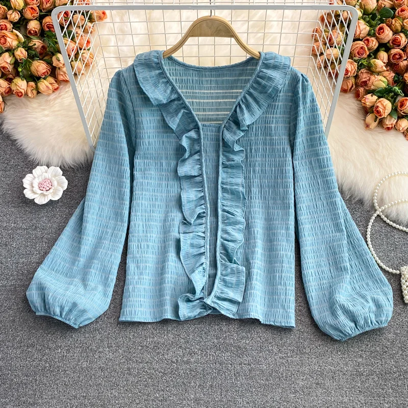 Женская шифоновая блузка с длинным рукавом и V-образным вырезом
Женская шифоновая блузка с длинным рукавом и V-образным вырезом