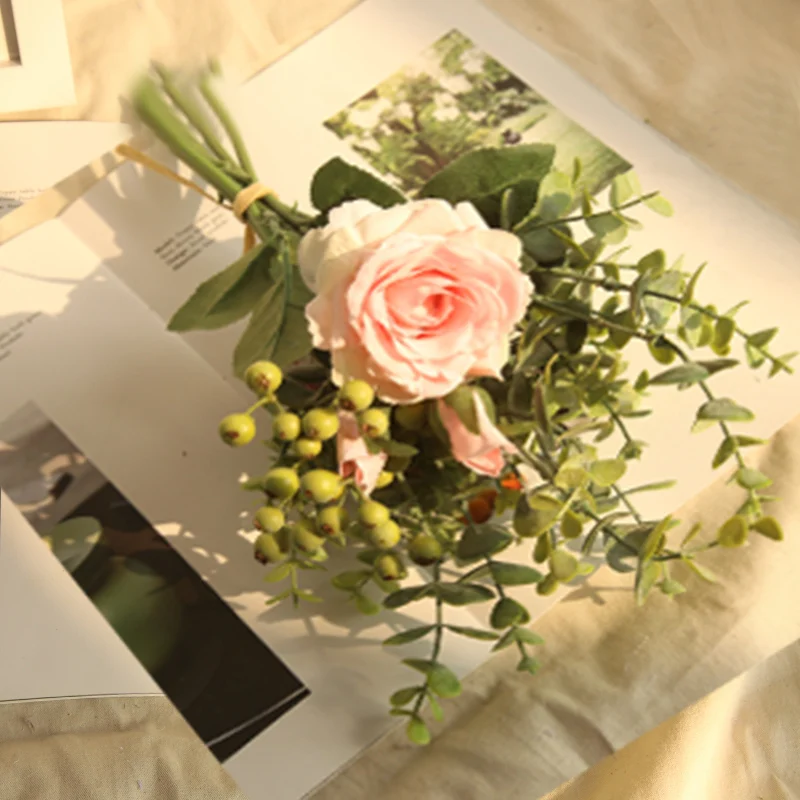 Artificial Mida Eucalyptus Rose Bouquet Home Decoration Wedding Hand Holding Series Wall Mural Simulation Plant
Artificial Mida Eucalyptus Rose Bouquet Home Decoration Wedding Hand Holding Series Wall Mural Simulation Plant