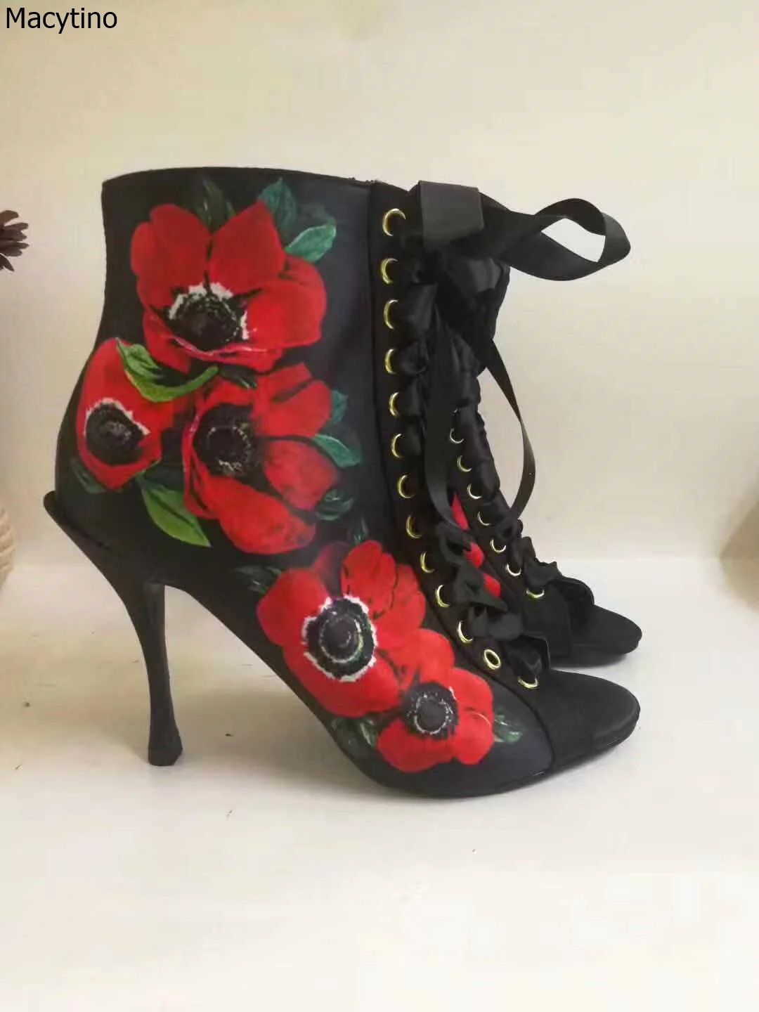 High heel ankle boots 3D flower prited women shoes 2020 woman embroidered boots botines mujer botte femme bottine
High heel ankle boots 3D flower prited women shoes 2020 woman embroidered boots botines mujer botte femme bottine