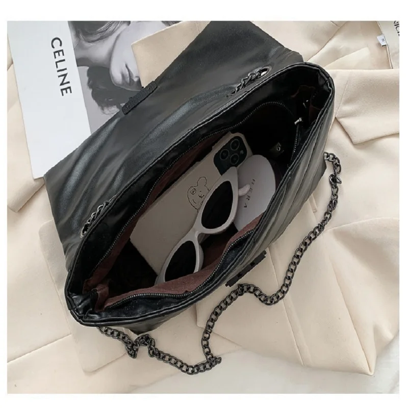 2021 New Casual Chain Crossbody Bags For Women Fashion Simple Shoulder Bag Ladies Designer Handbags PU Leather Messenger Bags
2021 New Casual Chain Crossbody Bags For Women Fashion Simple Shoulder Bag Ladies Designer Handbags PU Leather Messenger Bags