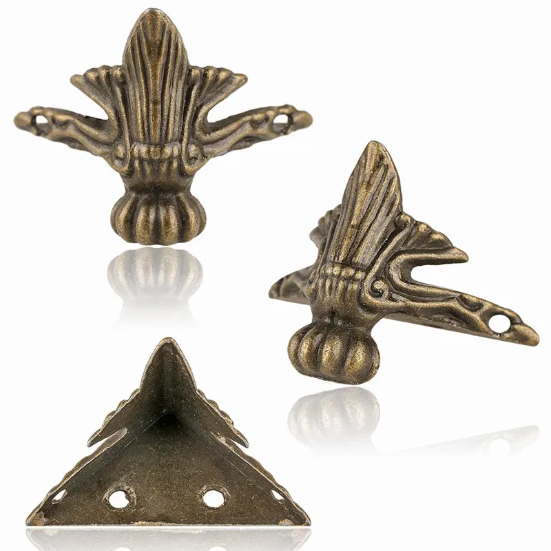 4PCS Antique Bronze Jewelry Wood Box Feet Leg Corner Protector Triangle Rattan Carved Decorative Bracket For Furniture Hardware
4PCS Antique Bronze Jewelry Wood Box Feet Leg Corner Protector Triangle Rattan Carved Decorative Bracket For Furniture Hardware