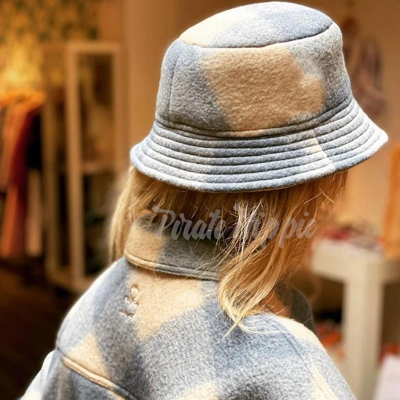 Панама с вышивкой в виде пиратского хиппи с логотипом, Женская осенне-зимняя шапка унисекс, Повседневная винтажная шляпа от солнца, шляпа, к...
Панама с вышивкой в виде пиратского хиппи с логотипом, Женская осенне-зимняя шапка унисекс, Повседневная винтажная шляпа от солнца, шляпа, к...