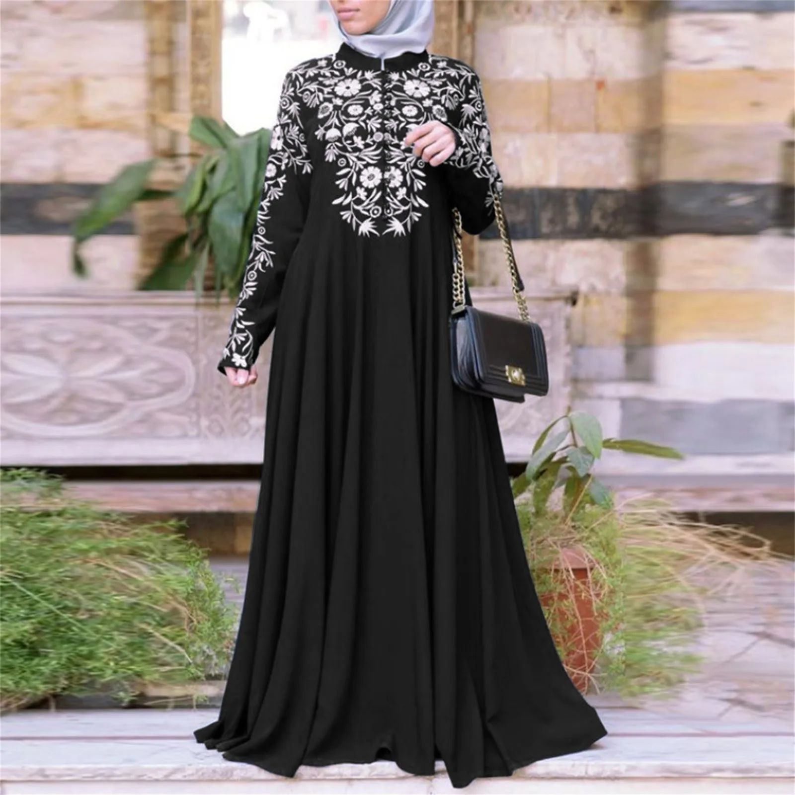 COOEVERLY 2021 Hot Sale New Dress Kimono Women Dubai Open Abayas Turkish Stones Chiffon Hooded Dress Elegant African Plus Size
COOEVERLY 2021 Hot Sale New Dress Kimono Women Dubai Open Abayas Turkish Stones Chiffon Hooded Dress Elegant African Plus Size