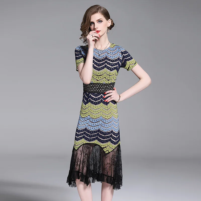 2019 summer new lace stitching short-sleeved fishtail Dress temperament slim bag hip sheath dress Striped patchwork Dresses
2019 summer new lace stitching short-sleeved fishtail Dress temperament slim bag hip sheath dress Striped patchwork Dresses
