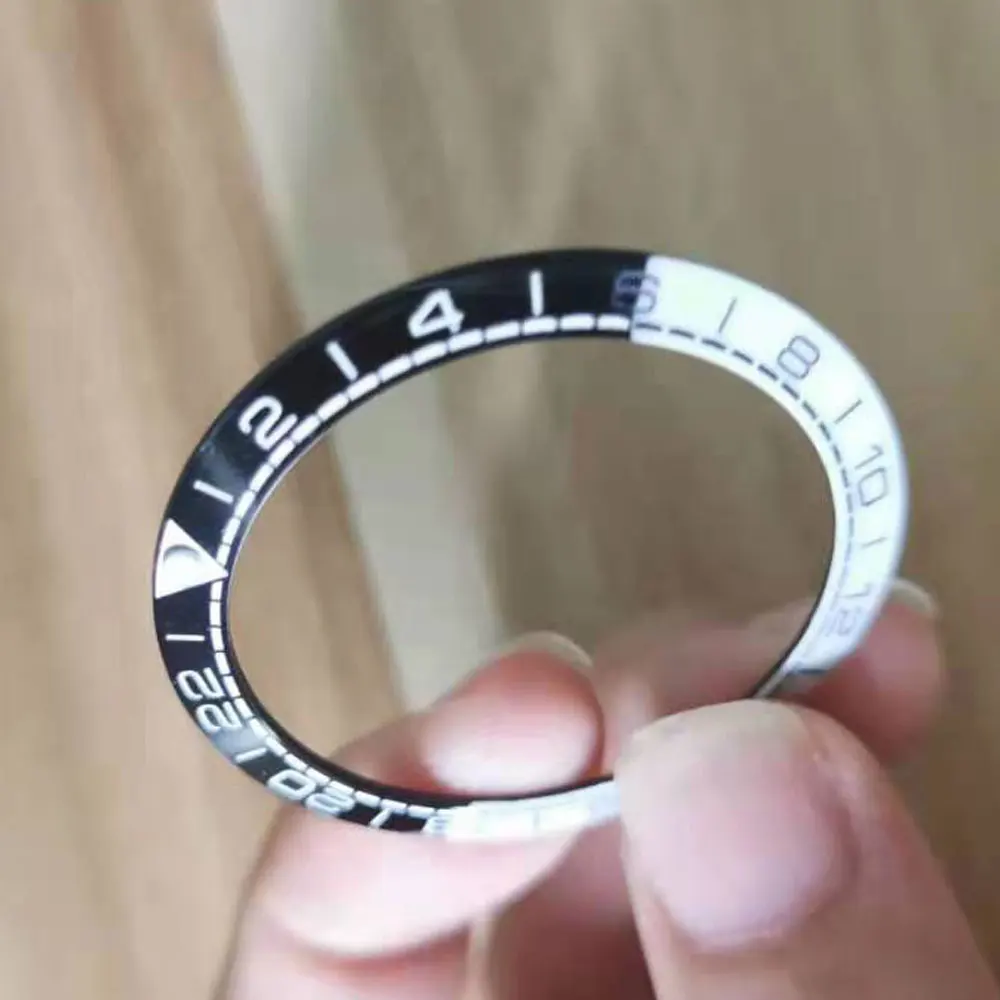 38mm new high quality Black White ceramic Bezel insert watch fit automatic movement Men's watch bezel
38mm new high quality Black White ceramic Bezel insert watch fit automatic movement Men's watch bezel