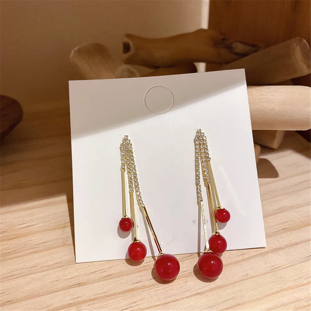2020 Trend Long Tassel Three Pearls Piercing Drop Earrings Pendants For Women Trendy 925 Silver Jewelry Female Gifts Wholesale
2020 Trend Long Tassel Three Pearls Piercing Drop Earrings Pendants For Women Trendy 925 Silver Jewelry Female Gifts Wholesale