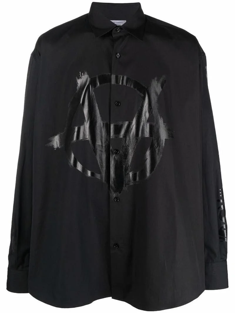 22SS Foam Pure Black Lapel Vetements T Shirt Long Sleeves Men Women EU Size 100% Cotton Vetements Top Tees Loose Fit Lil Peep
22SS Foam Pure Black Lapel Vetements T Shirt Long Sleeves Men Women EU Size 100% Cotton Vetements Top Tees Loose Fit Lil Peep