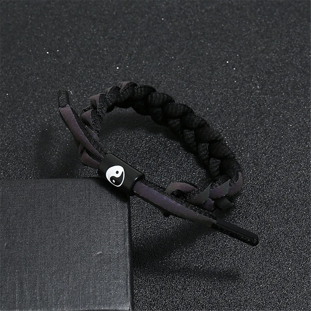 2 Color Fashion Bracelet Chinese Style Retro Tai Chi Alloy Accessories Hand Woven Rope Best Friend Friendship Jewelry
2 Color Fashion Bracelet Chinese Style Retro Tai Chi Alloy Accessories Hand Woven Rope Best Friend Friendship Jewelry