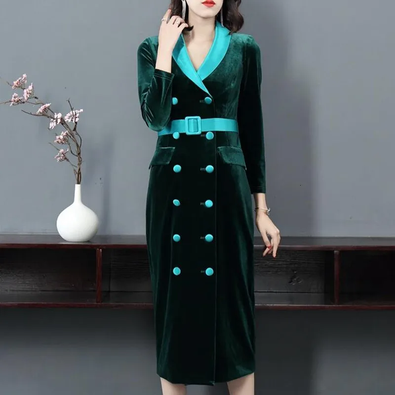 Vintage Velvet Dress Women Elegant Bodycon Double Breasted Luxury Designer Long Sleeve Ladies Dresses Autumn Winter Plus Size
Vintage Velvet Dress Women Elegant Bodycon Double Breasted Luxury Designer Long Sleeve Ladies Dresses Autumn Winter Plus Size