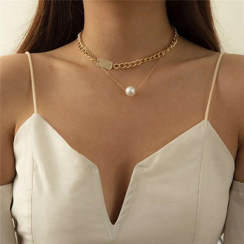 European And American Simple Double-layer Geometric Square Brand Imitation Pearl Necklace Temperament Metal Chain Chain Necklace
European And American Simple Double-layer Geometric Square Brand Imitation Pearl Necklace Temperament Metal Chain Chain Necklace
