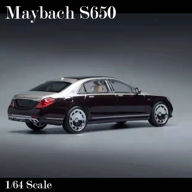Pre-Order Master 1/64 Model Car Mercedes-Benz Maybach S650 Alloy Metal Collection Diecast Car Display 2 Versions
Pre-Order Master 1/64 Model Car Mercedes-Benz Maybach S650 Alloy Metal Collection Diecast Car Display 2 Versions