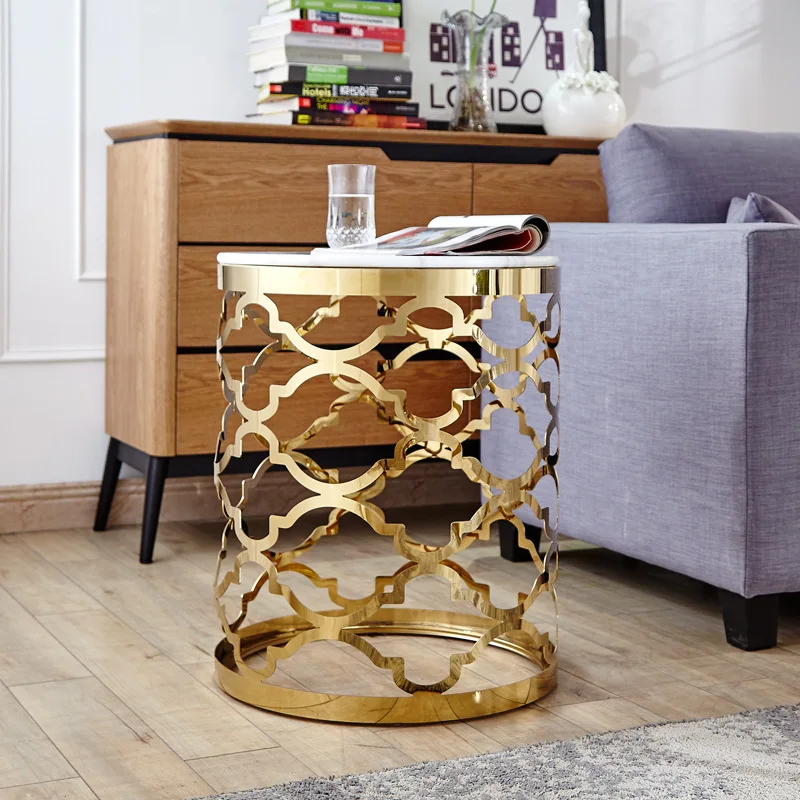 Side Table Nordic Style Simple Creative Hotel Bedroom Titanium Golden, round Tea Table Living Room Sofa Mini Corner Table
Side Table Nordic Style Simple Creative Hotel Bedroom Titanium Golden, round Tea Table Living Room Sofa Mini Corner Table