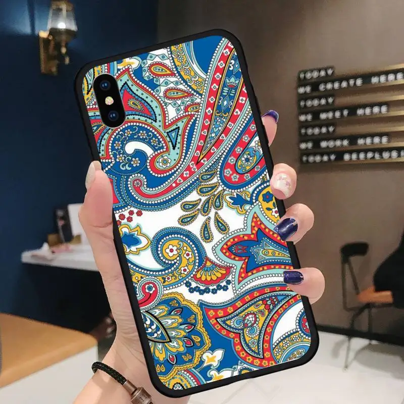 Mandalas Flower Funda Phone Case for iPhone 11 12 mini pro XS MAX 8 7 6 6S Plus X 5S SE 2020 XR 
Mandalas Flower Funda Phone Case for iPhone 11 12 mini pro XS MAX 8 7 6 6S Plus X 5S SE 2020 XR
