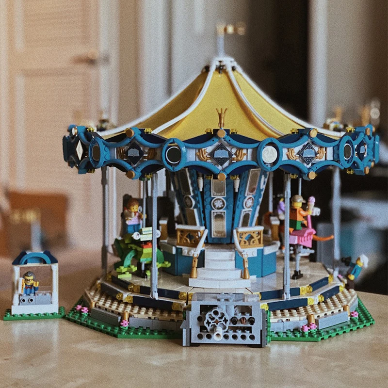 battery Live 15036 Amusement Park Carousel Creative City Street View Assembled Model Building Block Christmas birthday gift toy
battery Live 15036 Amusement Park Carousel Creative City Street View Assembled Model Building Block Christmas birthday gift toy