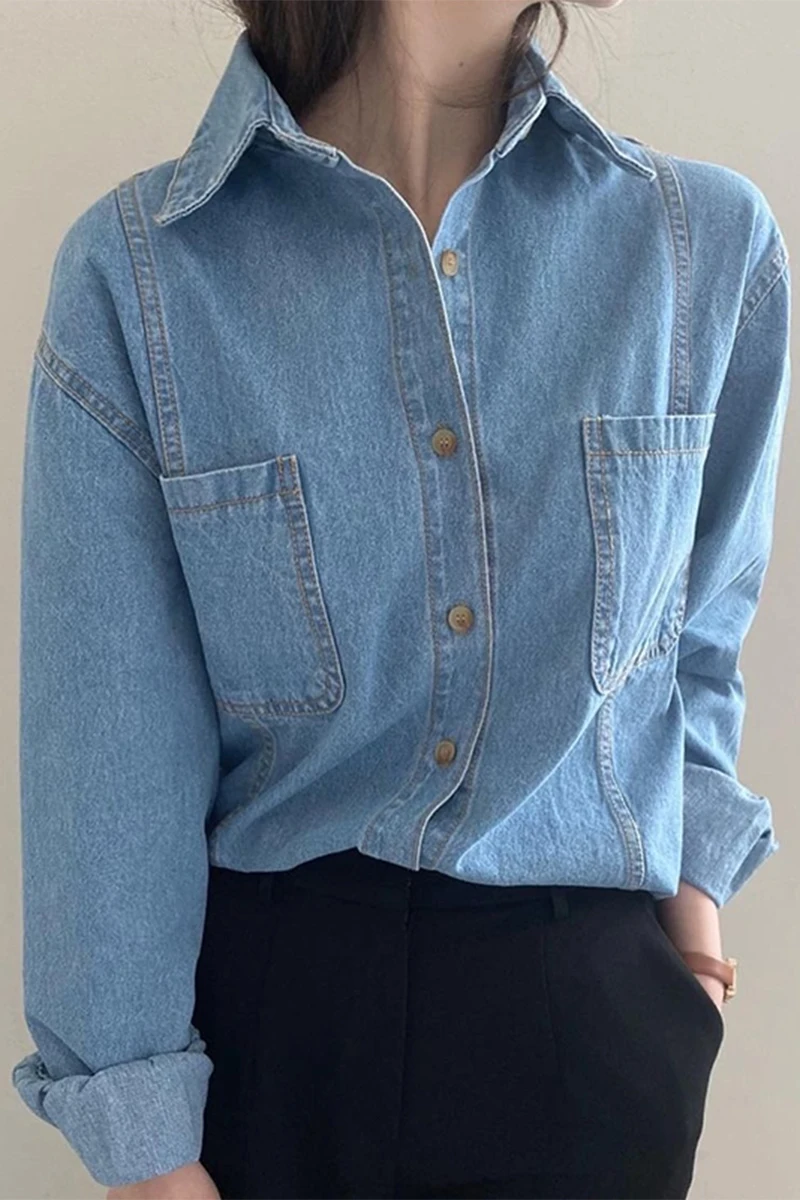 VANOVICH Korean Style Spring and Autumn 2022 New Denim Shirts Women Wild Lapel Single-breasted Solid Color Long Sleeve Women Top
VANOVICH Korean Style Spring and Autumn 2022 New Denim Shirts Women Wild Lapel Single-breasted Solid Color Long Sleeve Women Top