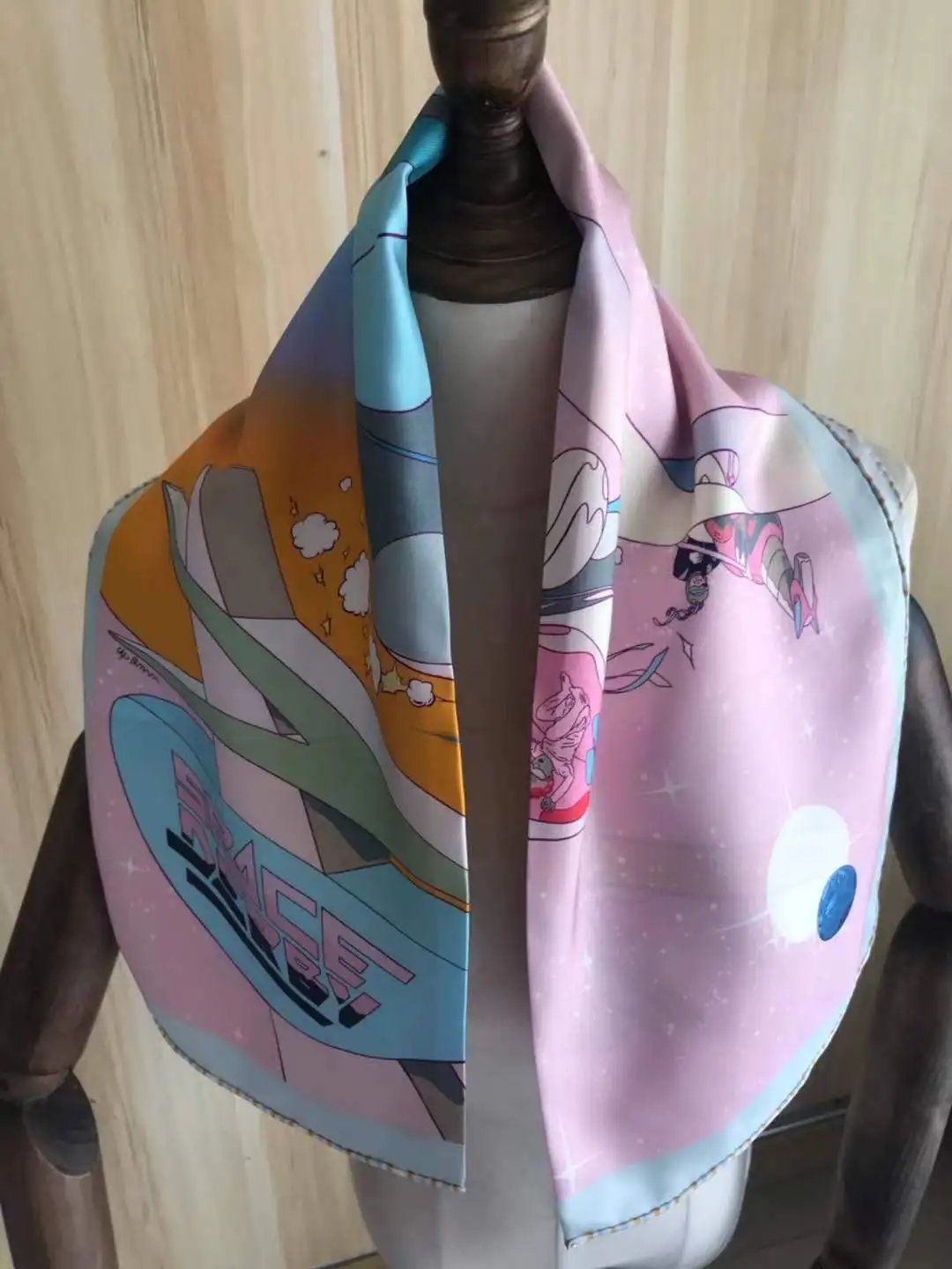 2021 new arrival fashion elegant brand pink 100% silk scarf 90*90 cm square shawl twill wrap for women lady girl
2021 new arrival fashion elegant brand pink 100% silk scarf 90*90 cm square shawl twill wrap for women lady girl