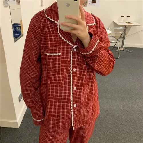 Lace Side Couple Pajamas Sets Long Sleeve Plaid Top Pants 2 Piece Set Homewear Women Autumn for Lovers Home Suit Girls Boys
Lace Side Couple Pajamas Sets Long Sleeve Plaid Top Pants 2 Piece Set Homewear Women Autumn for Lovers Home Suit Girls Boys