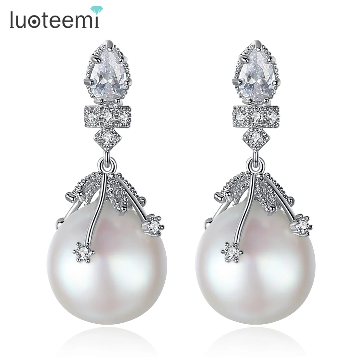 LUOTEEMI New Arrival Sparkling Imitation Pearl Drop Earring for Women Oval Brilliant Cubic Zircons Long Tassel Jewelry Wholesale 
LUOTEEMI New Arrival Sparkling Imitation Pearl Drop Earring for Women Oval Brilliant Cubic Zircons Long Tassel Jewelry Wholesale