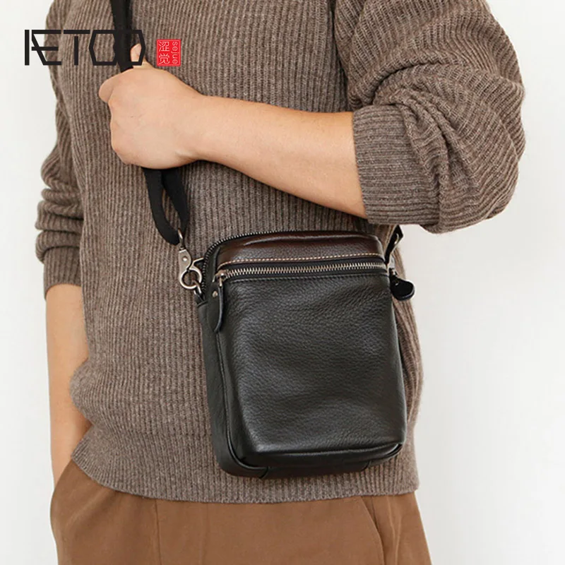AETOO Men's retro mini messenger bag, leather phone bag, multifunctional leather shoulder bag
AETOO Men's retro mini messenger bag, leather phone bag, multifunctional leather shoulder bag