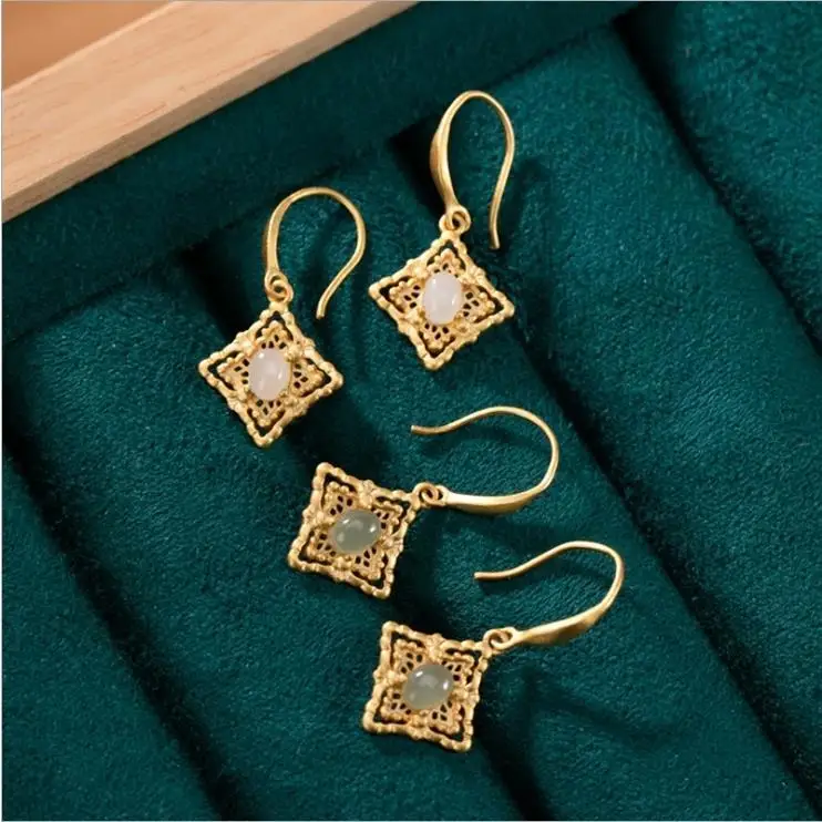 Palace Style Hetian Jade Hollow Geometric Earrings Sterling Silver Gilding White Jade Gray Jade Exquisite Earrings Fashion Gold
Palace Style Hetian Jade Hollow Geometric Earrings Sterling Silver Gilding White Jade Gray Jade Exquisite Earrings Fashion Gold