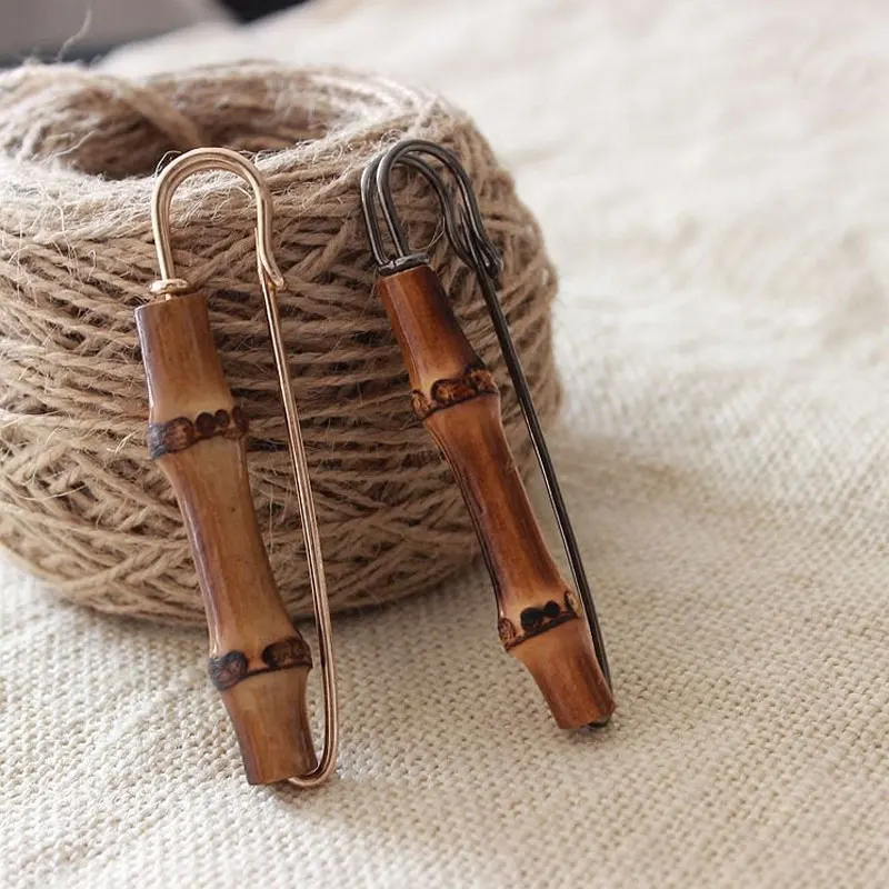 Natural Bamboo Pin Vintage Graceful Brooch Pins Cardigan Suit Safety Pins U Shape Buckle For Women Men Jewelry Decoration
Natural Bamboo Pin Vintage Graceful Brooch Pins Cardigan Suit Safety Pins U Shape Buckle For Women Men Jewelry Decoration