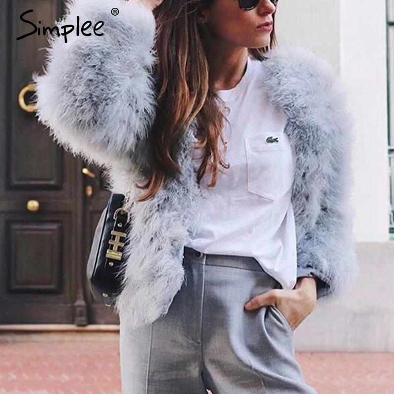 Simplee Casual furry faux fur coats women Fake fur coat female short pink coat 2018 winter clothing party colored fur overcoat
Simplee Casual furry faux fur coats women Fake fur coat female short pink coat 2018 winter clothing party colored fur overcoat