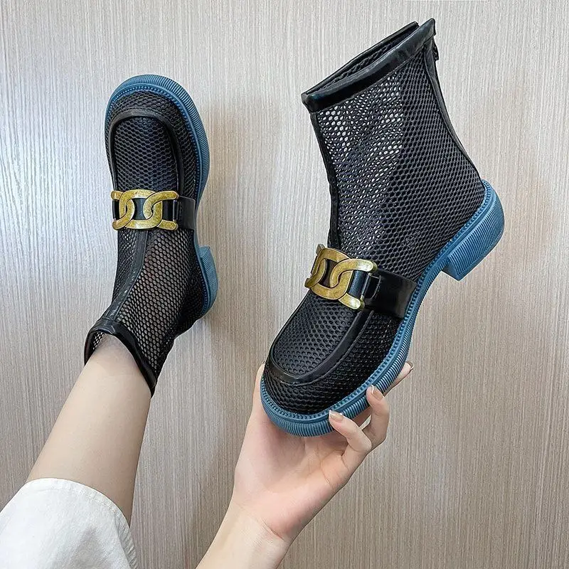 2021 Spring and Summer New Thick Bottom Net Boots Hollow Net Boots Metal Chain Back Zipper Martin Temperament Niche Boots
2021 Spring and Summer New Thick Bottom Net Boots Hollow Net Boots Metal Chain Back Zipper Martin Temperament Niche Boots