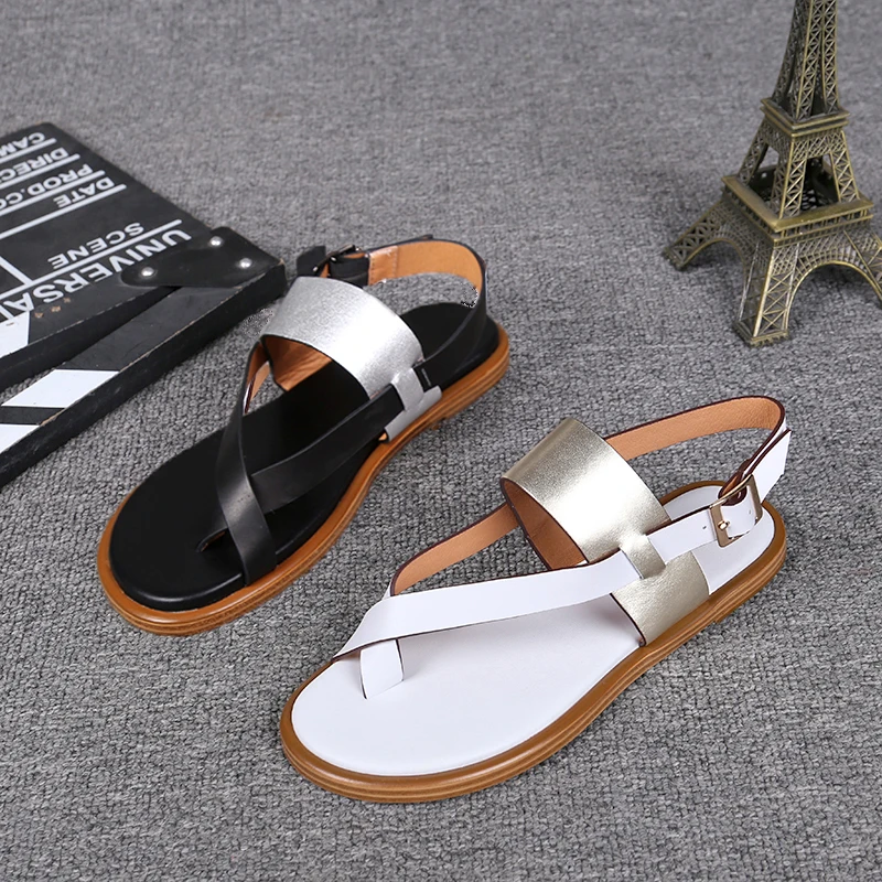 2021 New Flip-Flop Sandals Female Summer Fairy Temperament Outdoor Beach Shoes Flat Color Matching Word Belt Roman Sandals
2021 New Flip-Flop Sandals Female Summer Fairy Temperament Outdoor Beach Shoes Flat Color Matching Word Belt Roman Sandals