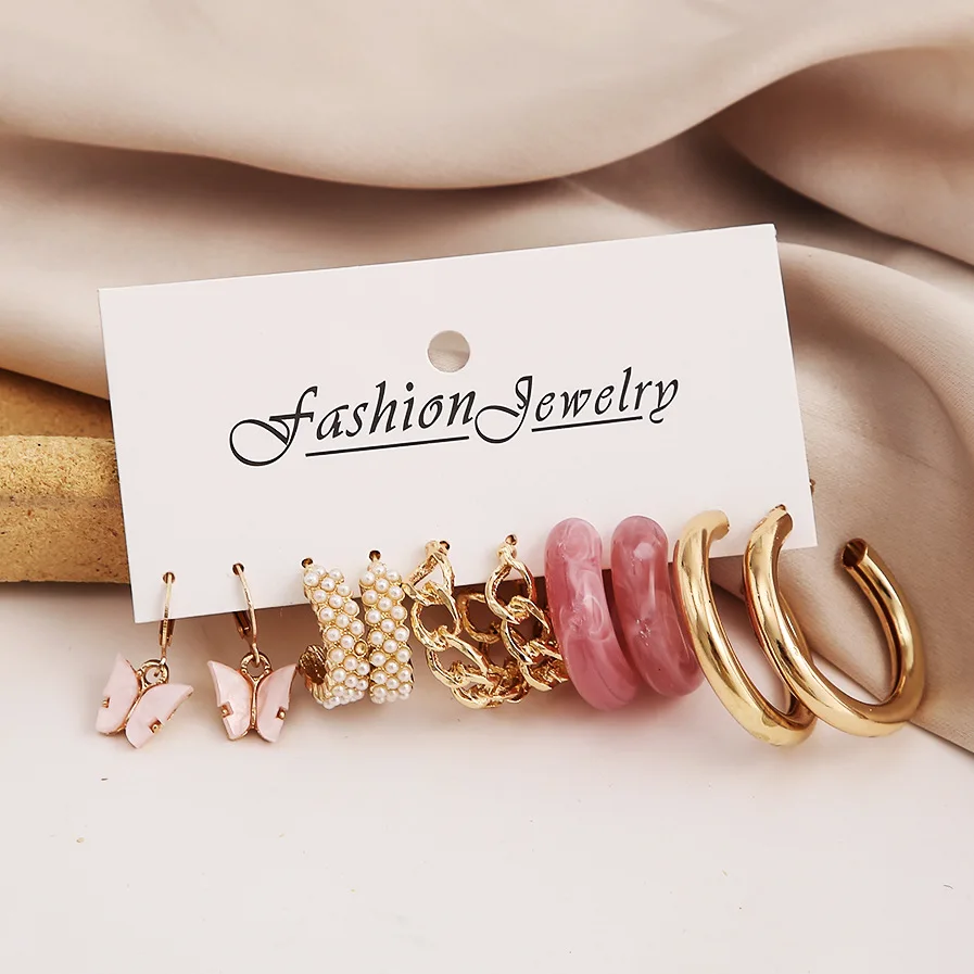 Fashion New Gold-plated Butterfly Earrings Set Simple Pink Acrylic C-shaped Chain Earrings for Women Jewelry Dating Party
Fashion New Gold-plated Butterfly Earrings Set Simple Pink Acrylic C-shaped Chain Earrings for Women Jewelry Dating Party
