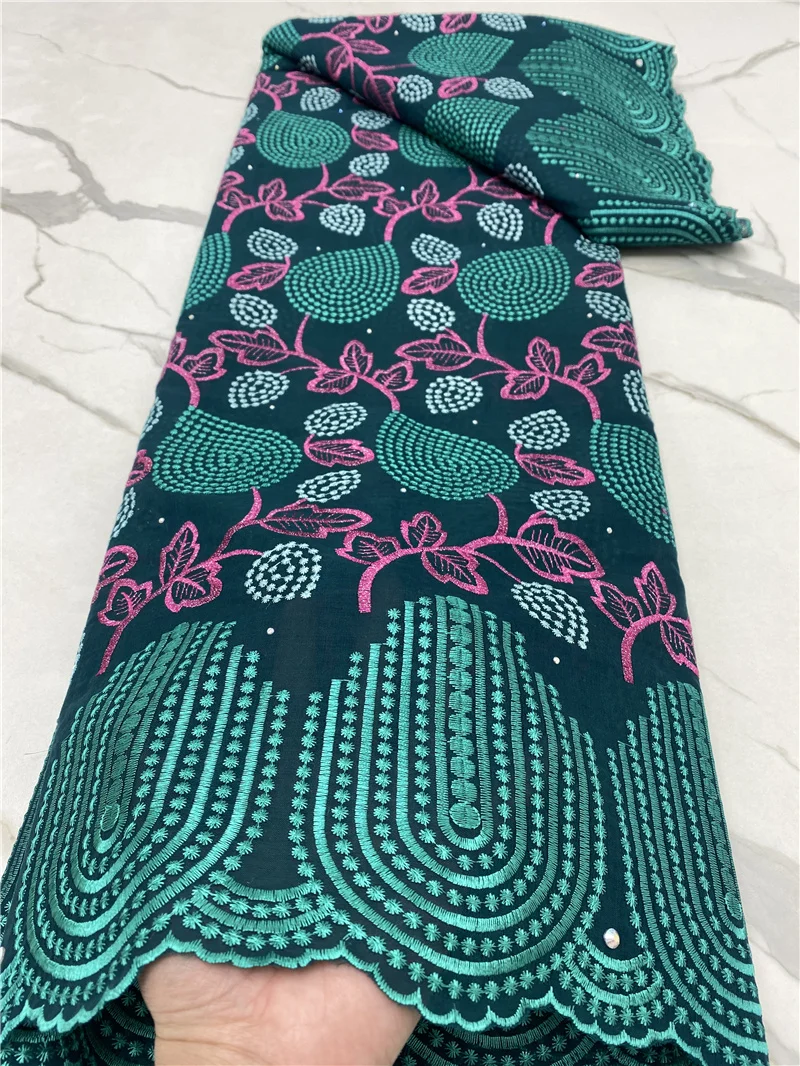 PGC African Swiss Voile Lace In Switzerland 5 Yards Nigerian Cotton Lace Fabrics 2021 High Quailty For Dress Sewing YA4618B-5
PGC African Swiss Voile Lace In Switzerland 5 Yards Nigerian Cotton Lace Fabrics 2021 High Quailty For Dress Sewing YA4618B-5