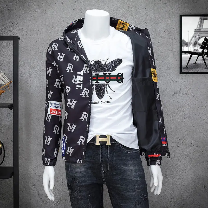 Spring and Autumn New Jacket Men's Casual Cool Coat Slim Fashion Letter Printing Hooded Fashion
Spring and Autumn New Jacket Men's Casual Cool Coat Slim Fashion Letter Printing Hooded Fashion