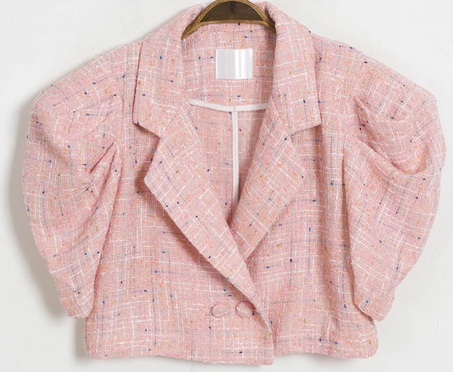 Korean Vintage Tweed Tops 2021 Summer Elegant Notched Collar Ladies Puff Sleeve Short Chic Jackets Coat
Korean Vintage Tweed Tops 2021 Summer Elegant Notched Collar Ladies Puff Sleeve Short Chic Jackets Coat