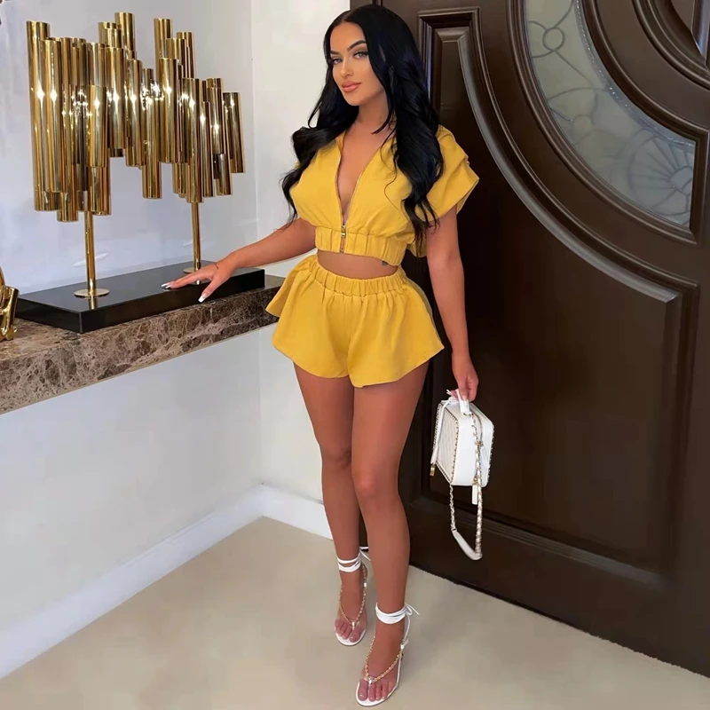 Spring Summer Sexy Two-Piece Set Zipper Hooded Crop Top+Shorts Sets Fitness Tracksuits Women Club Outfits Streetwear Wholesale
Spring Summer Sexy Two-Piece Set Zipper Hooded Crop Top+Shorts Sets Fitness Tracksuits Women Club Outfits Streetwear Wholesale