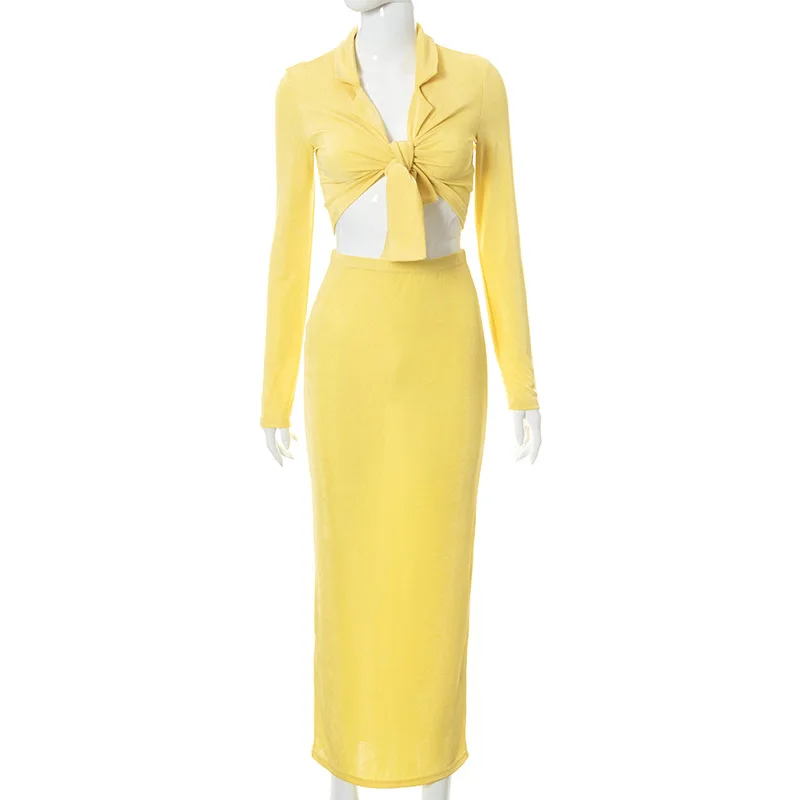 CIGGANTFUL 2021 Autumn New Solid Color Suit Collar Long Sleeve Knotted Elastic Waist Long Skirt Suit Women Casual Two Piece Set
CIGGANTFUL 2021 Autumn New Solid Color Suit Collar Long Sleeve Knotted Elastic Waist Long Skirt Suit Women Casual Two Piece Set
