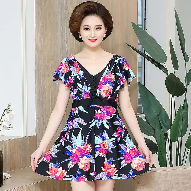 Floral Beach Dress Backless Swimwear Women Plus Size Swimdress One Piece Swimsuit 2019 Big Female New Halter Ruched Swim wear
Floral Beach Dress Backless Swimwear Women Plus Size Swimdress One Piece Swimsuit 2019 Big Female New Halter Ruched Swim wear