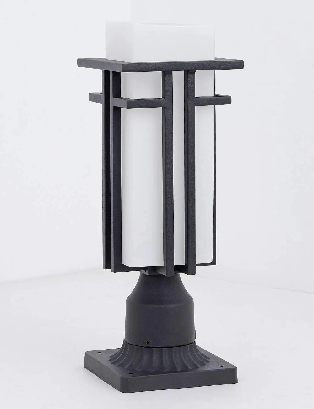 Outdoor Post Light Waterproof Metal Frame with Pier Mount Outdoor Lighting Fixtures Outdoor Post Lantern for Garden Backyard
Outdoor Post Light Waterproof Metal Frame with Pier Mount Outdoor Lighting Fixtures Outdoor Post Lantern for Garden Backyard