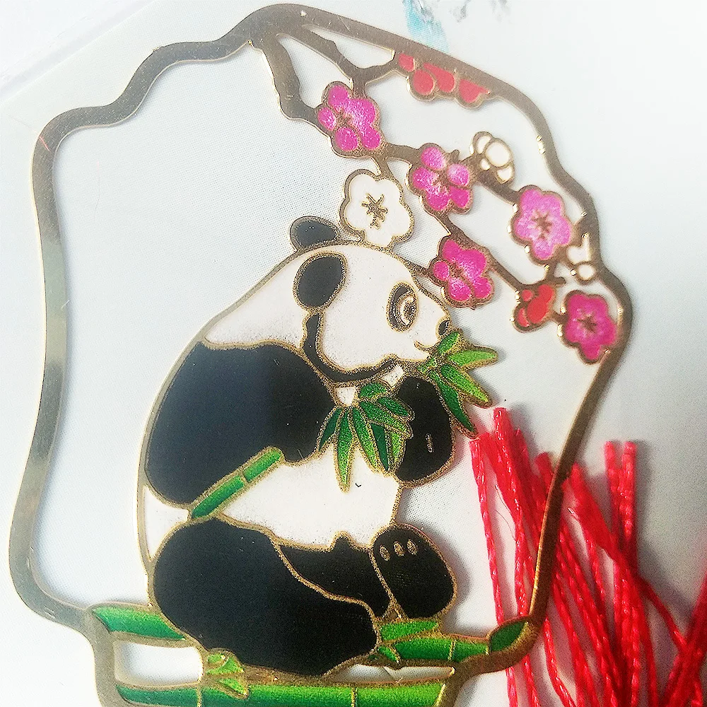 MOZART Panda Bookmark Panda Eating Bamboo Admiring Flowers Circular Fan Modeling Creative Chinese Style Brass Premium Gift
MOZART Panda Bookmark Panda Eating Bamboo Admiring Flowers Circular Fan Modeling Creative Chinese Style Brass Premium Gift