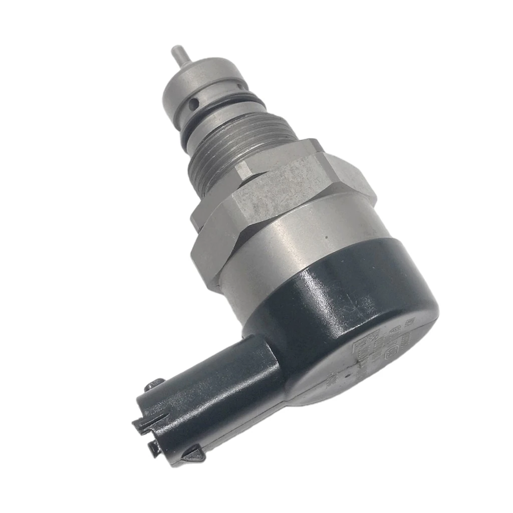 Клапан регулирования давления в рельсе 0281006015 23280-33020, премиум-материал
Клапан регулирования давления в рельсе 0281006015 23280-33020, премиум-материал