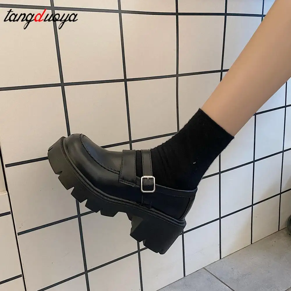 Lolita shoes platform Black High Heels Shoes Women Pumps Fashion Patent Leather Platform Shoes Woman Round Toe Mary Jane Shoes
Lolita shoes platform Black High Heels Shoes Women Pumps Fashion Patent Leather Platform Shoes Woman Round Toe Mary Jane Shoes